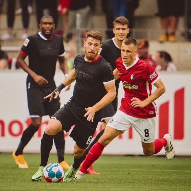 南特客场2-1逆转里昂,豪取三分