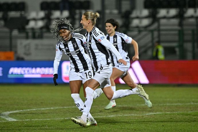 意大利女足战胜强大对手晋级半决赛