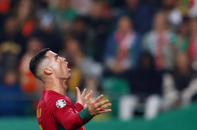 比利时队实力强大,或重夺欧洲杯冠军 比利时队实力强大,或重夺欧洲杯冠军