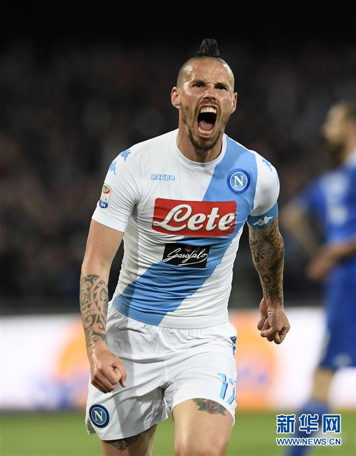 尤文图斯客场战平那不勒斯，积分略有提升