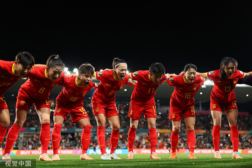 包含韩国代表队士气高涨，向淘汰赛进军的词条