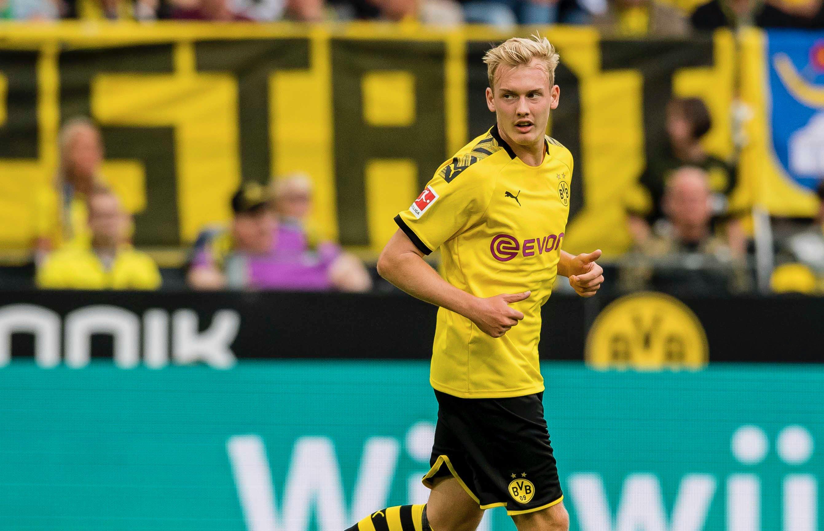 多特蒙德客场大胜,彰显实力雄厚