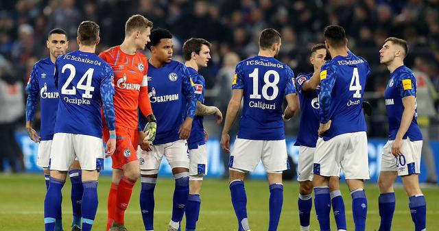 关于沙尔克04门将救场,帮助球队保持不败的信息 关于沙尔克04门将救场,帮助球队保持不败的信息