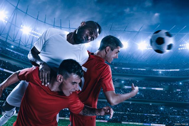 包含国际足球赛场上的精彩对决，令球迷热血沸腾的词条