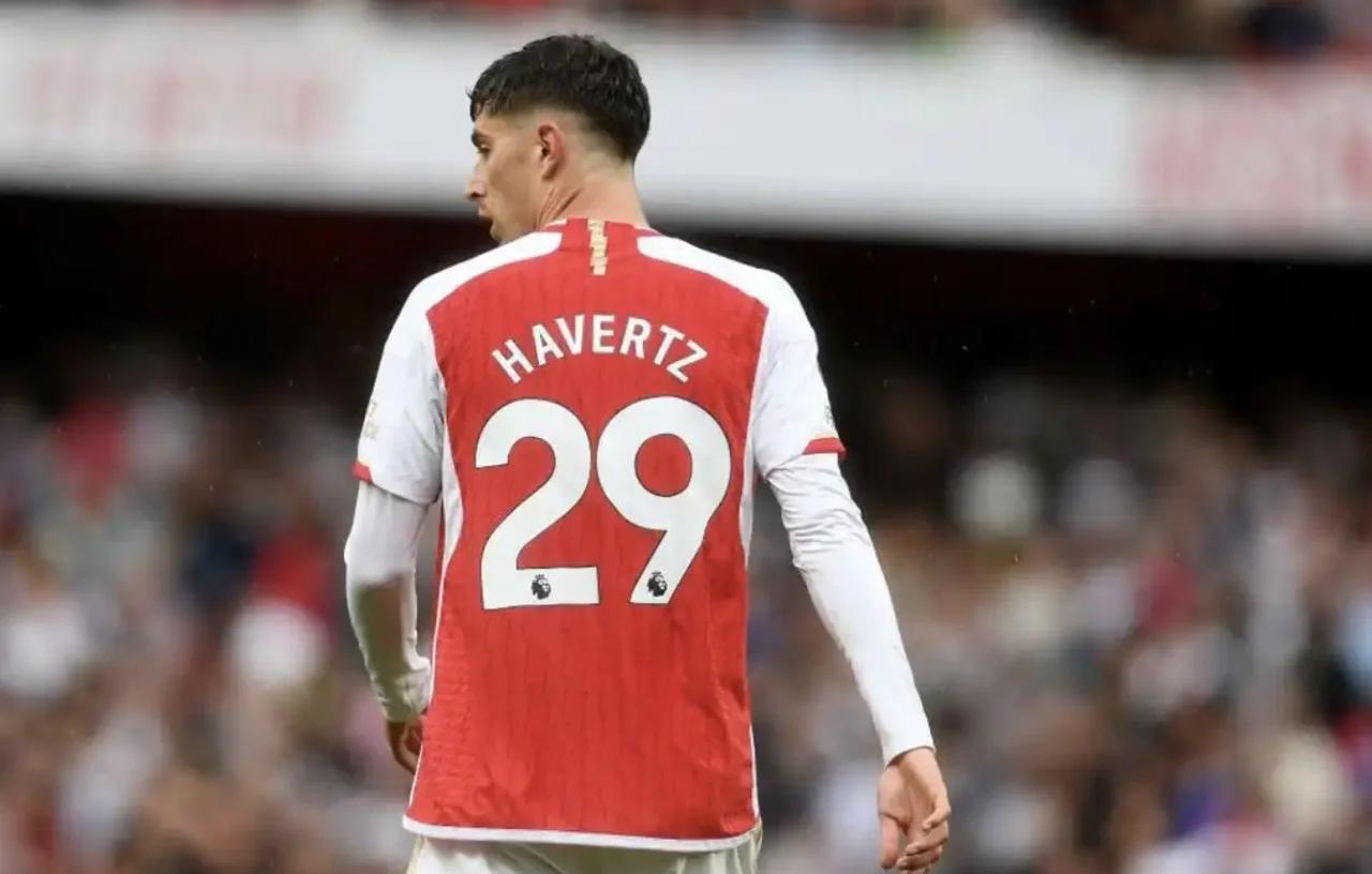 阿森纳客场战胜莱斯特城：前锋连破的简单介绍