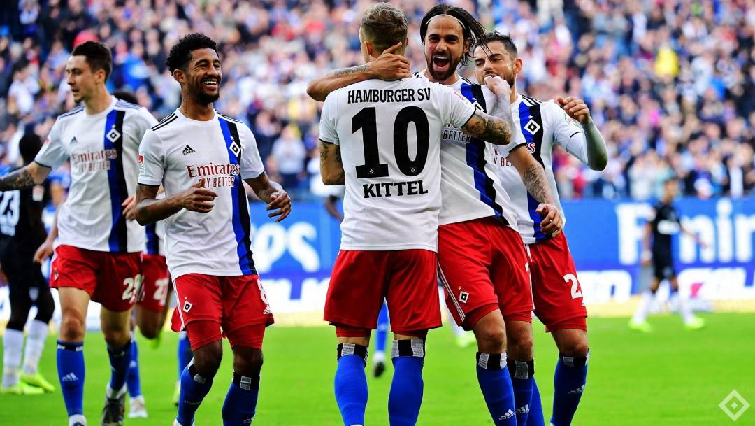 无法止步的沙尔克04客场大胜汉堡，连胜可期的简单介绍