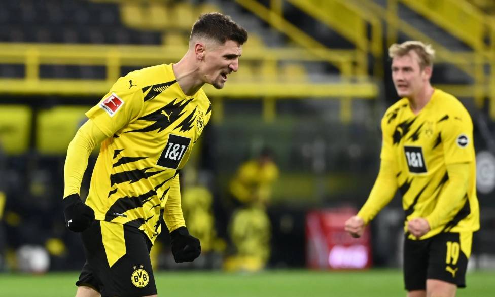 关于多特蒙德遭遇主场失利，排名下滑的信息