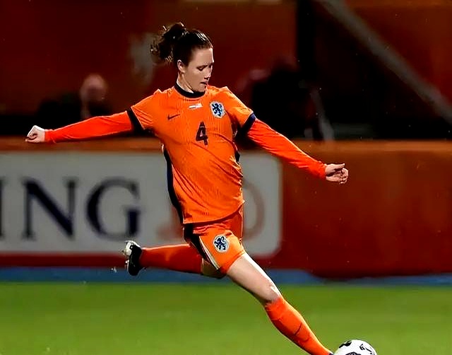 巴西队击败挑战,成功晋级女足世界杯半决赛的简单介绍 巴西队击败挑战,成功晋级女足世界杯半决赛的简单介绍