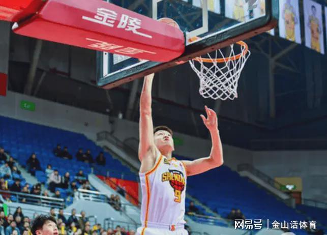 上海男篮履历八连败,彻底垫底无缘季后赛的简单介绍 上海男篮履历八连败,彻底垫底无缘季后赛的简单介绍