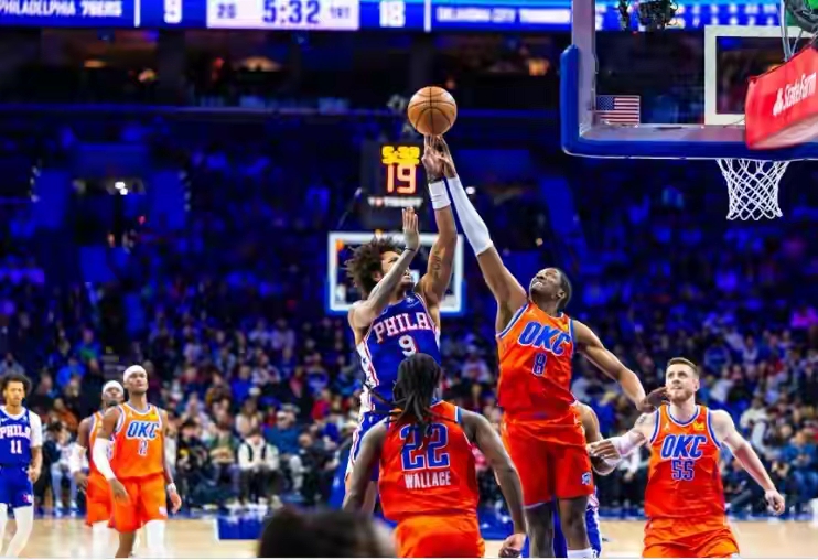 76人主帅暗示战术调整，球队备战下一场对决的简单介绍