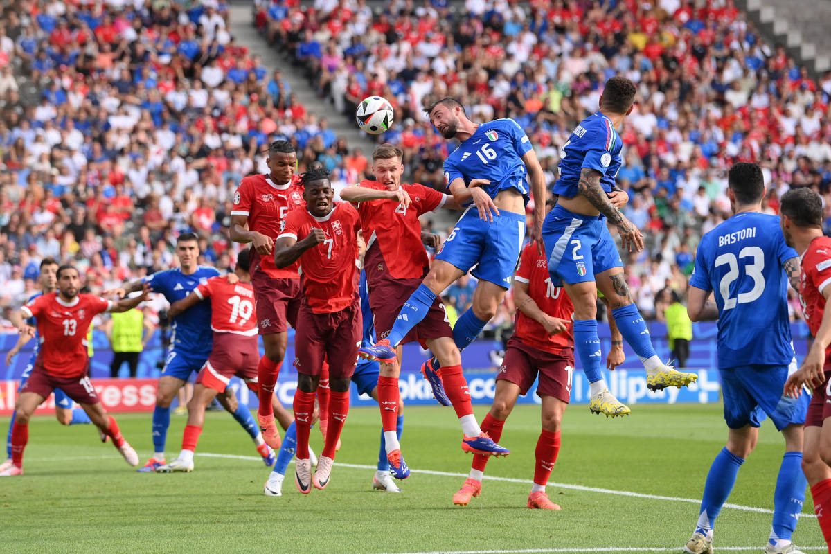 比赛中出现激烈对决,场面火爆异常