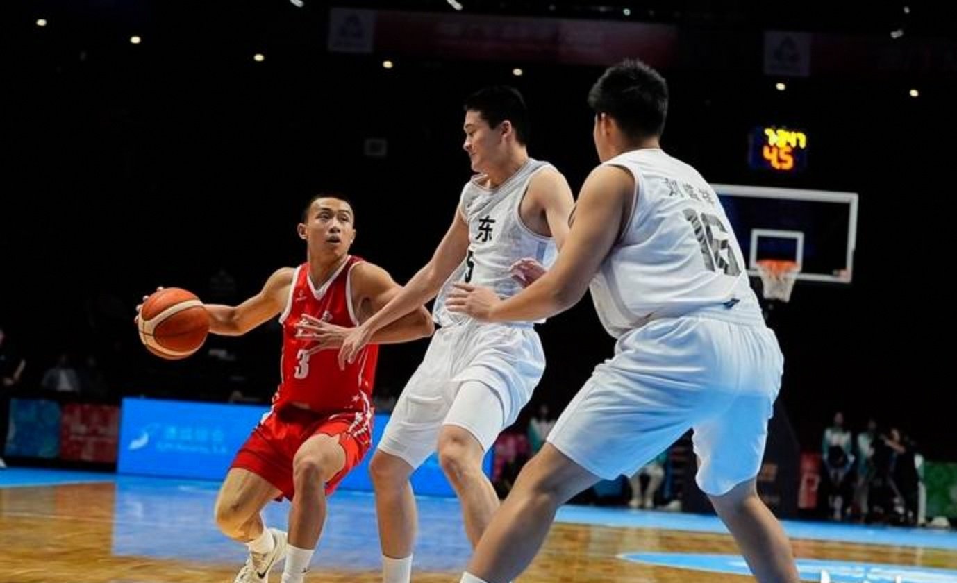 包含山东男篮惜败广东队，遗憾结束连胜的词条