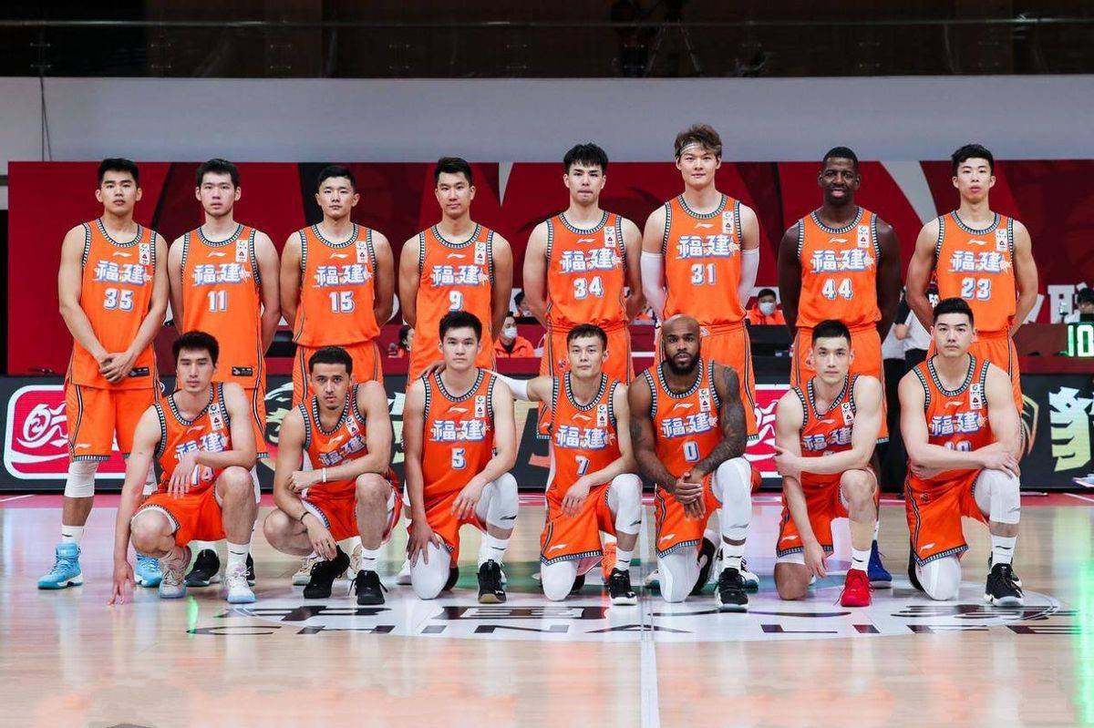 尼克斯队签下新外援,加强阵容深度