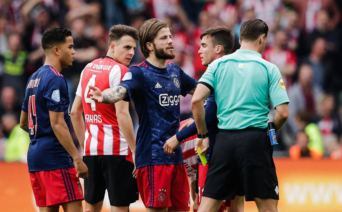 包含马德里竞技取得胜利,球队士气大振的词条 包含马德里竞技取得胜利,球队士气大振的词条