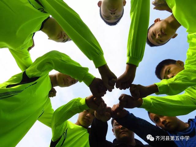 包含双方对垒,谁能在角逐中披荆斩棘的词条 包含双方对垒,谁能在角逐中披荆斩棘的词条