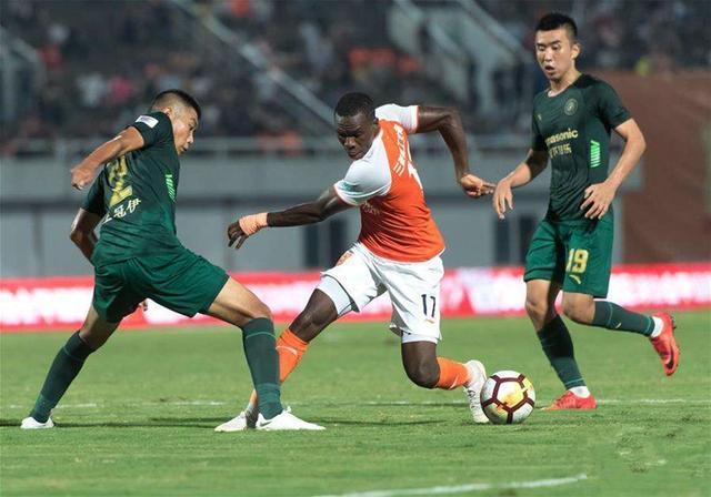 包含深圳凯旋全取三分,继续追赶积分榜前列的词条