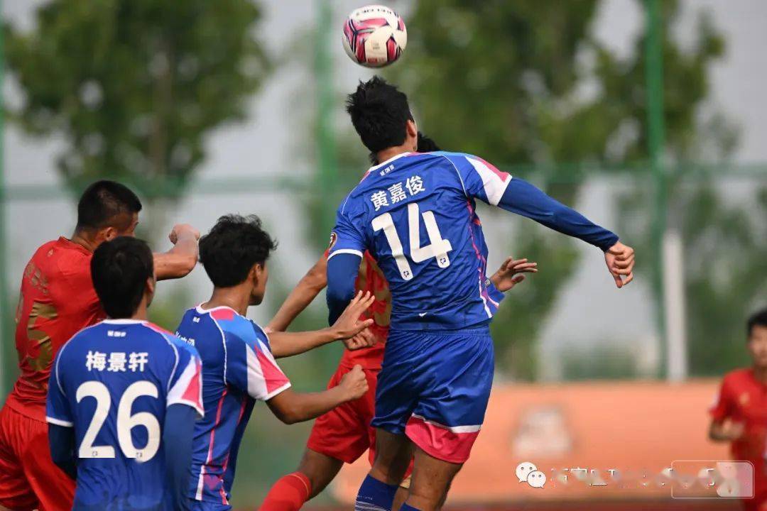 关于关键时刻的抉择，斗志昂扬的球队将拼尽全力的信息