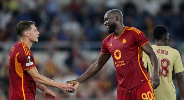 卢卡库连进两球,助曼联客场获胜锁定三分 卢卡库连进两球,助曼联客场获胜锁定三分