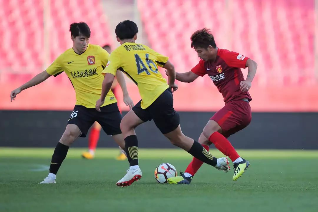 河北华夏力克恒大，主场豪取三分的简单介绍