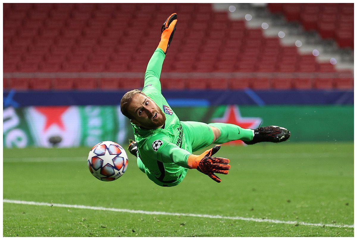 包含塞维利亚客场大捷，取得连胜势头的词条