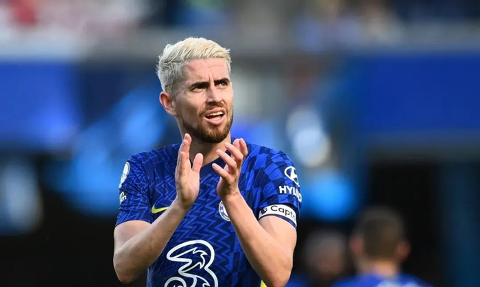 关于赫塔菲表现稳定，再次抢夺积分榜前位的信息