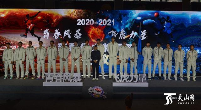 包含阵容大变动！新赛季将谁掀起打破传统的风暴？的词条