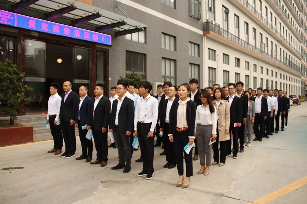 球队众志成城，全员协作争取最佳成绩