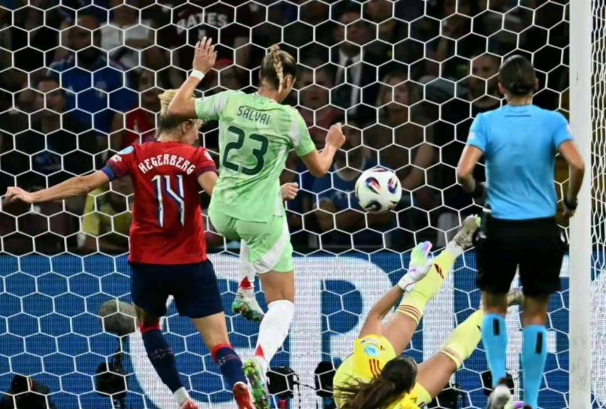 挪威女足比赛实现胜利，晋级半决赛