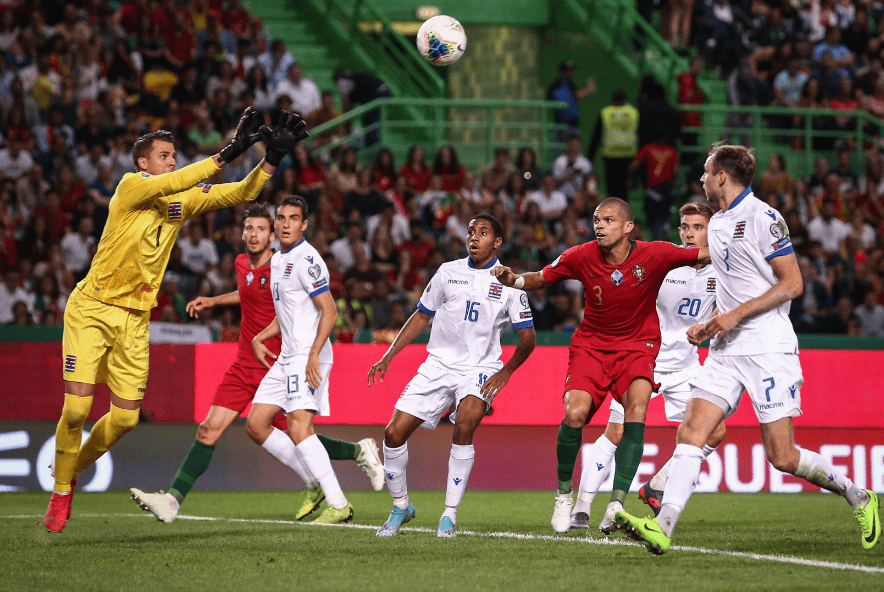 关于葡萄牙队表现不俗，击败卢森堡队的信息