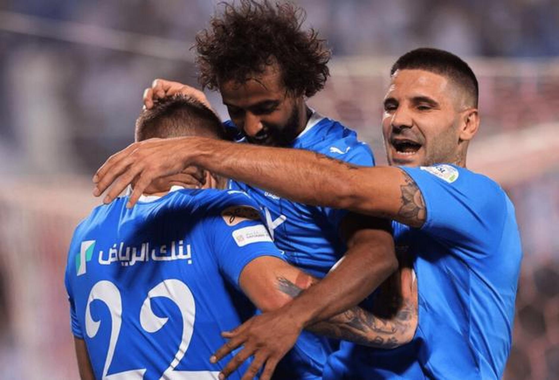 欧洲球队展现出色表现，晋级下一轮