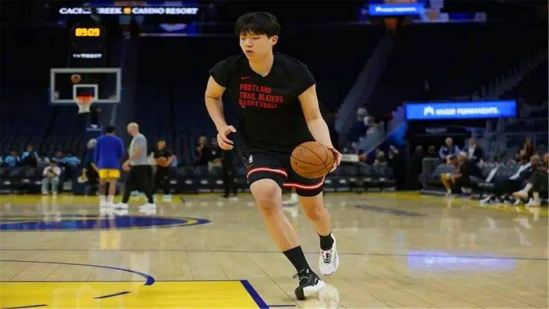 开拓者队主控球员受伤，球队震荡不小的简单介绍