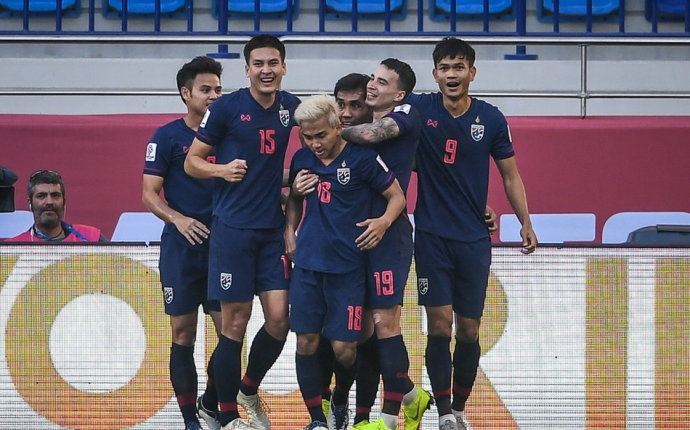 阿联酋队将在周二对阵约旦队,争夺胜利 阿联酋队将在周二对阵约旦队,争夺胜利